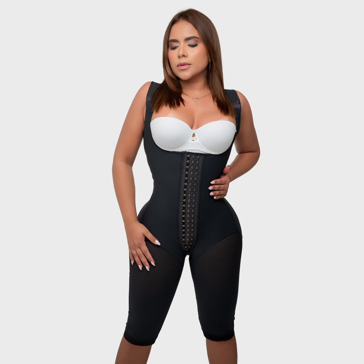 9. HOURGLASS FULL BODY KNEE LENGTH